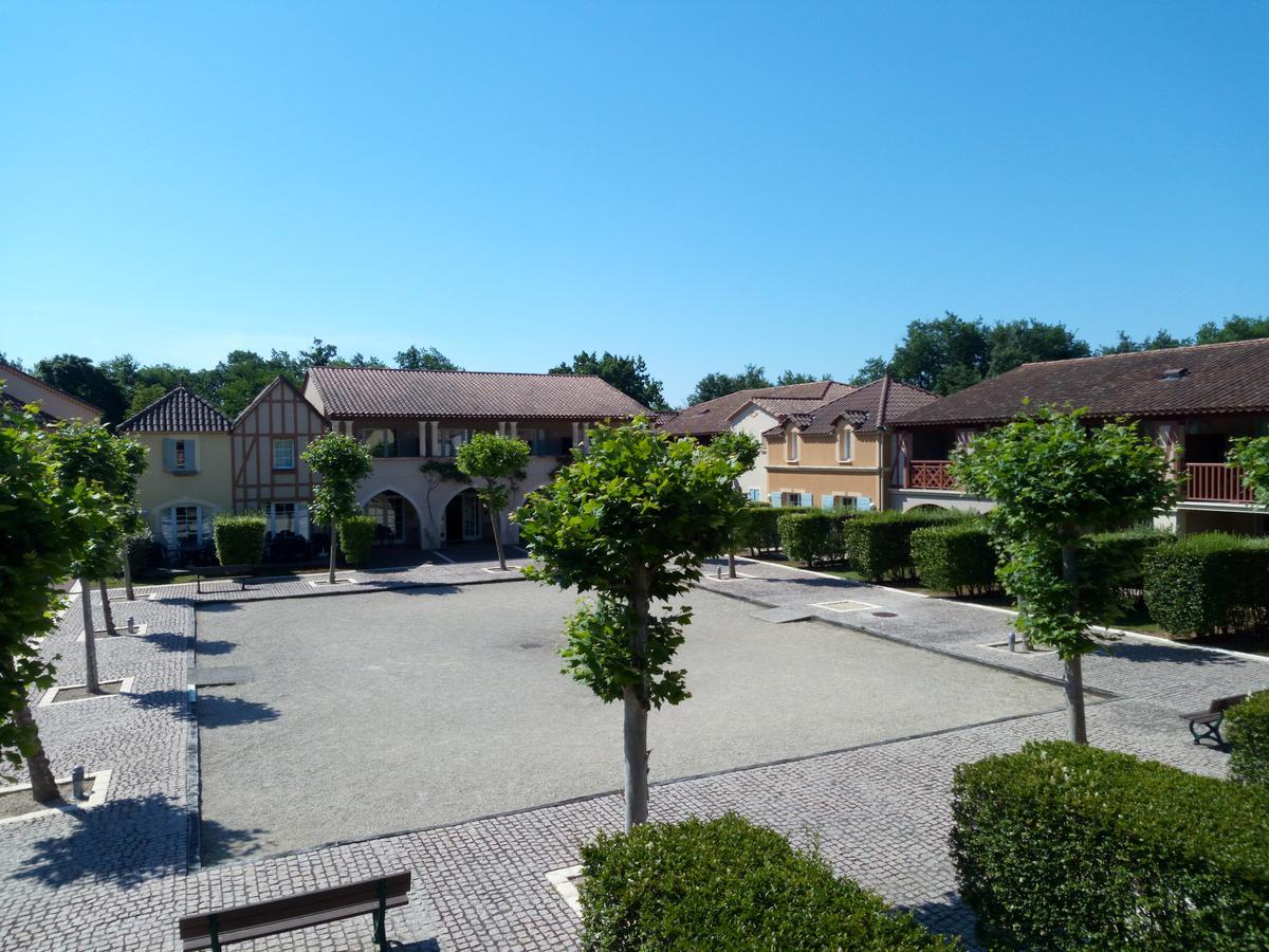 Residence Lac Mondesir モンフランカン エクステリア 写真